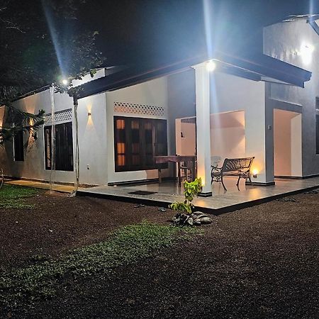 Sunset Villa Νεγκόμπο Εξωτερικό φωτογραφία